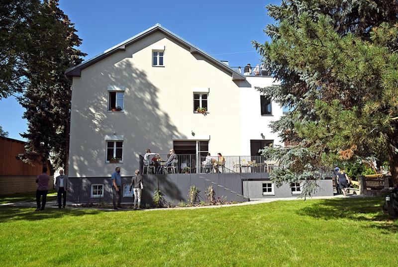 Apartman V Betelu Chrastava Exteriör bild