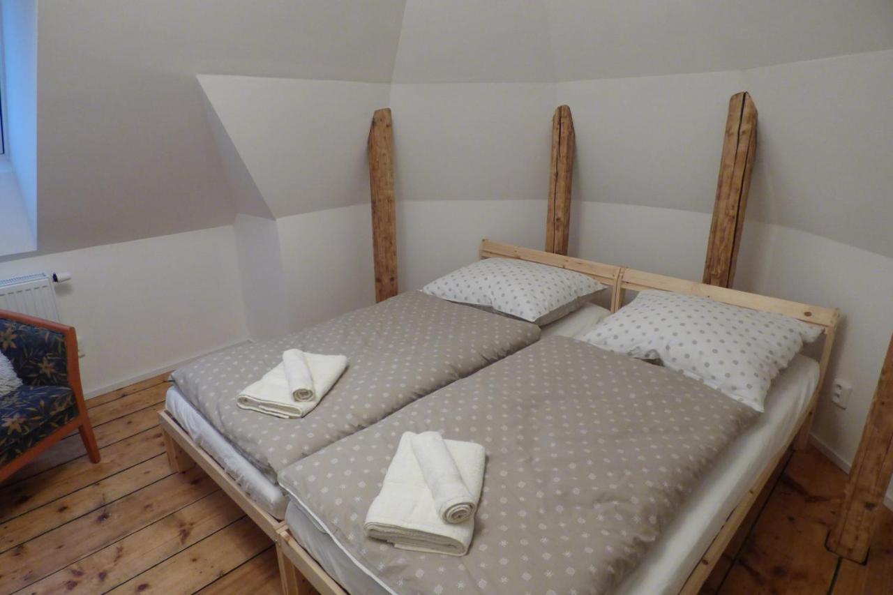 Apartman V Betelu Chrastava Exteriör bild